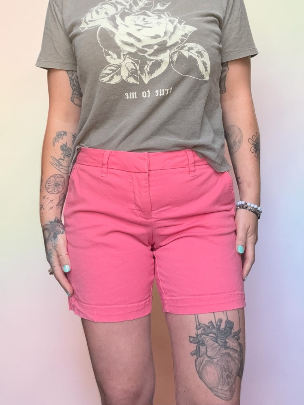 Pink Chino Shorts - 6” inseam Women’s Size 6 - Preppy Business Casual